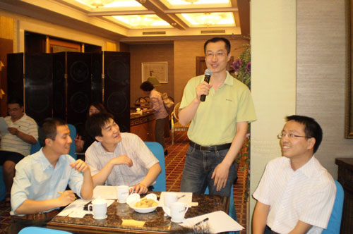 收费还是免费图为:上海联翔通信科技马鹰交流意见参加此次沙龙的有中
